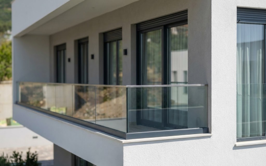 Modern Villa with Pool — Split Area
